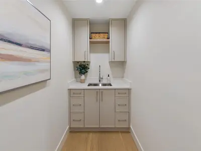 View 25