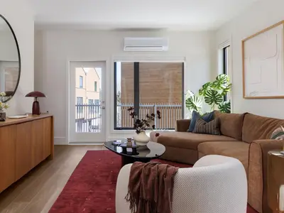 View 25