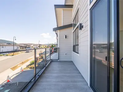 View 25