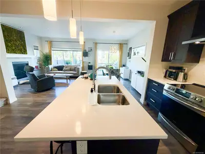 View 16