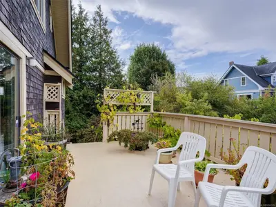 View 19