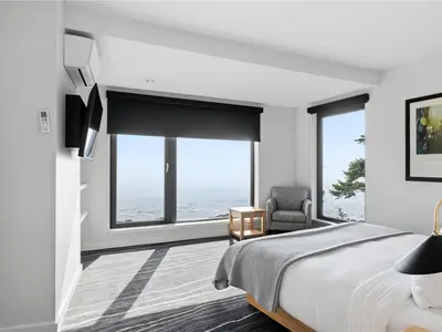 View 19