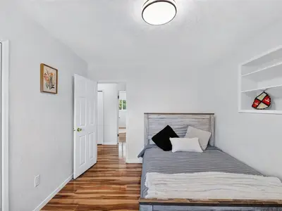 View 23