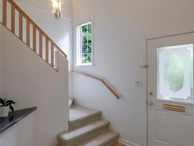 View 16