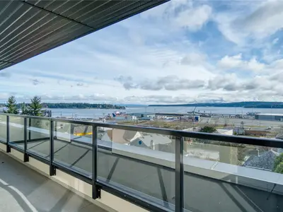 View 16
