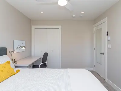 View 32