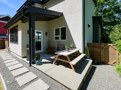 View 77