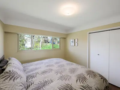 View 19