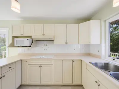 View 25