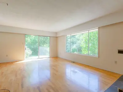 View 25