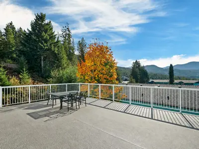 View 24