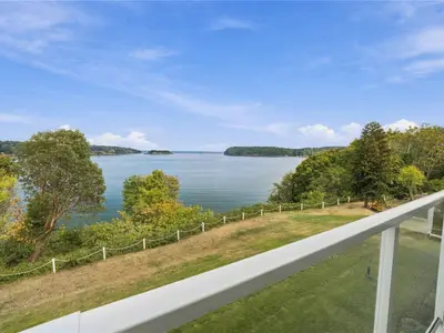 View 25