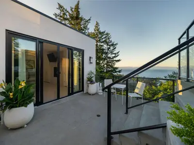 View 19