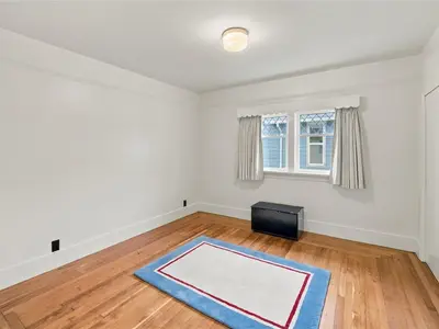 View 18