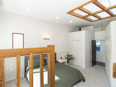View 24