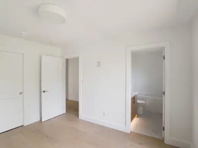 View 32