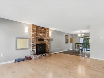 View 16