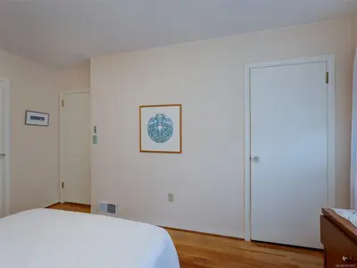 View 10