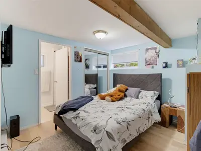 View 32