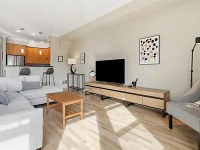 View 25