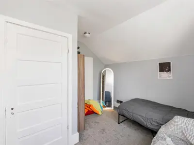 View 19