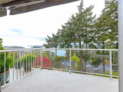 View 28