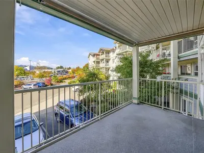 View 32