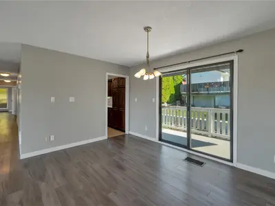 View 10