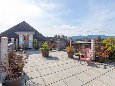 View 25