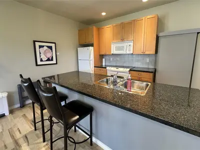View 32