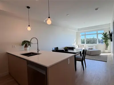 View 10