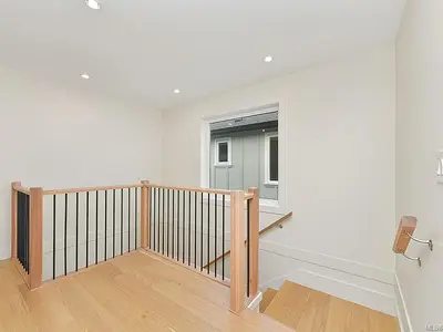 View 25