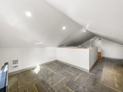 View 18