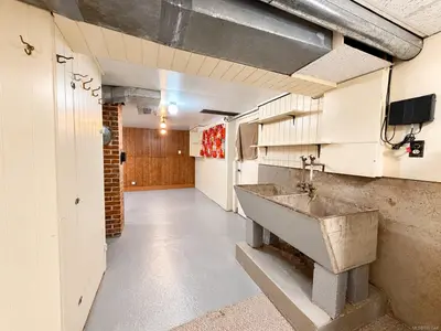 View 32