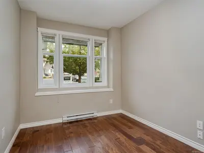 View 16