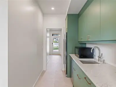 View 33
