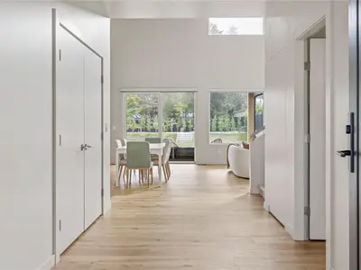 View 25