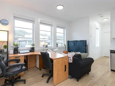 View 32