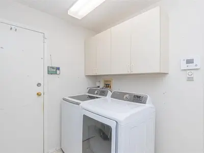 View 32