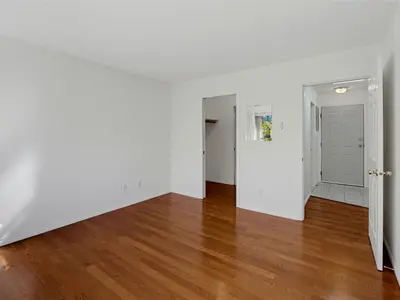 View 16