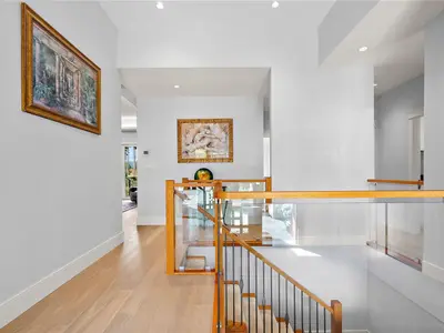 View 8