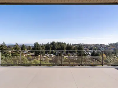View 24