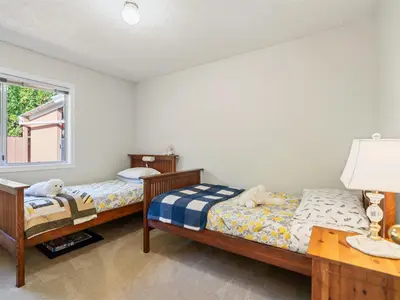 View 24