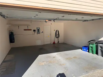 View 32
