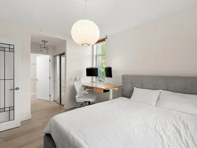 View 25