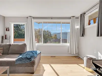 View 18