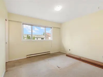 View 16
