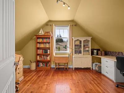 View 32