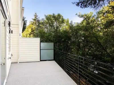 View 27