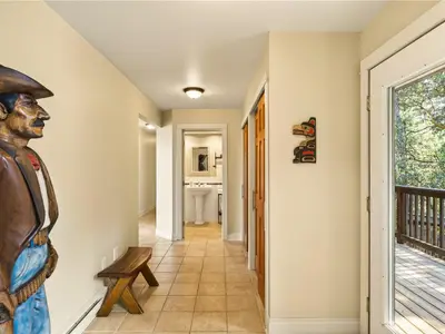 View 28